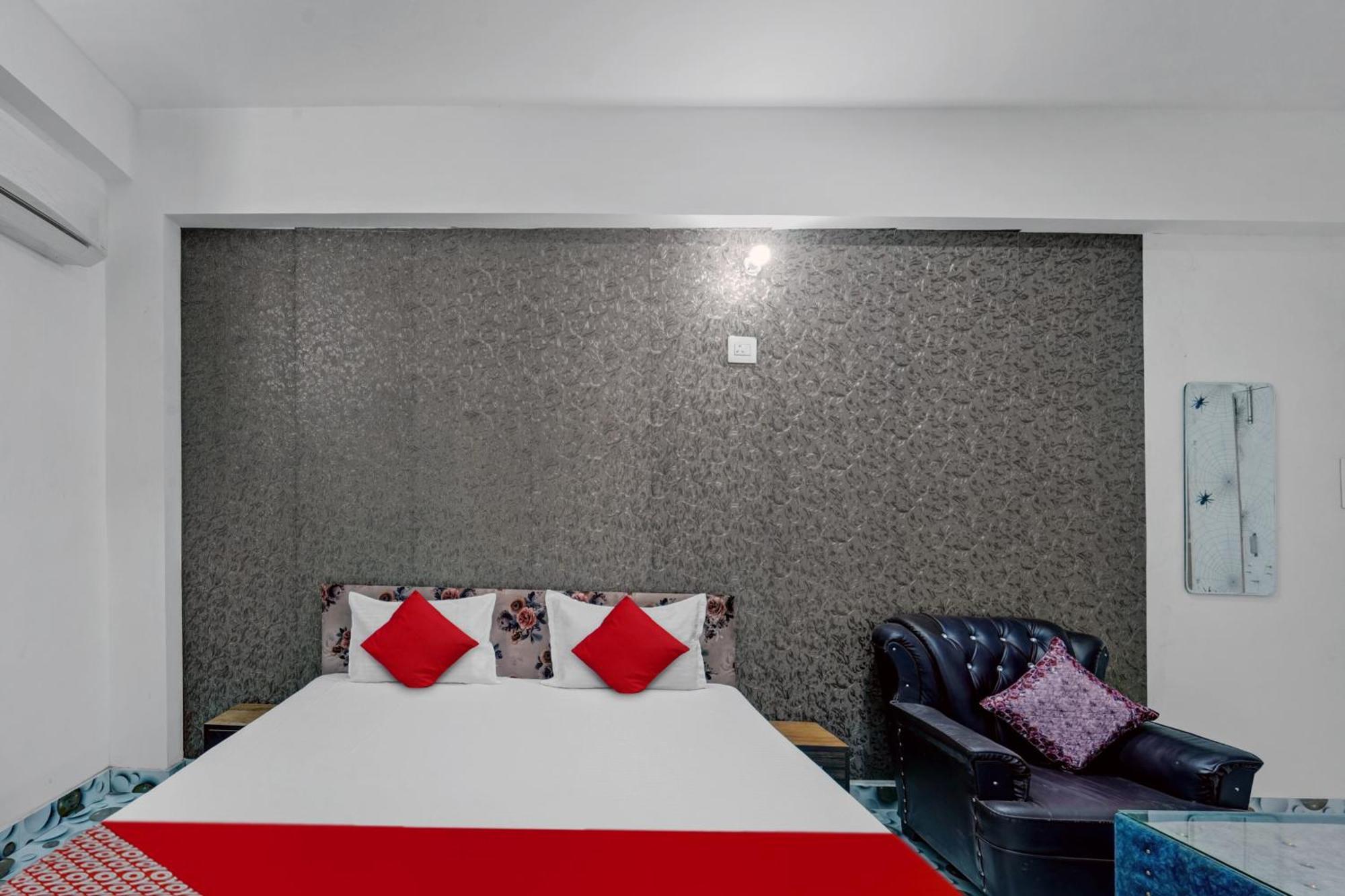 Hotel O Blue Gram Inn Patna  Bagian luar foto